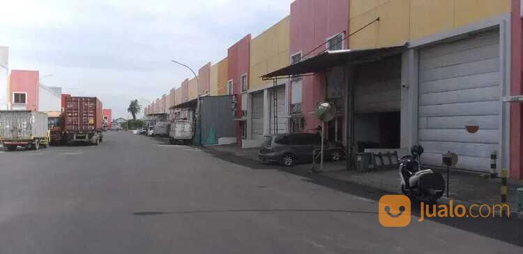 Gudang Kawasan Pergudangan Green Sedayu Bizpark, Cakung, Jakarta Timur