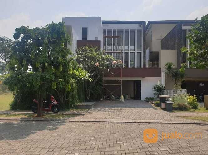 Rumah Mewah Di De Park Cluster De Brassia BSD City