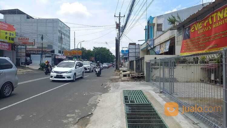 Rumah dan Ruang Usaha, Belakang Java Mall Semarang, Mangku Jalan