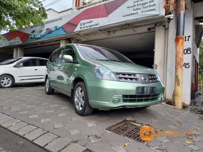 Nissan Grand Livina 1.5 XV AT Matic 2010