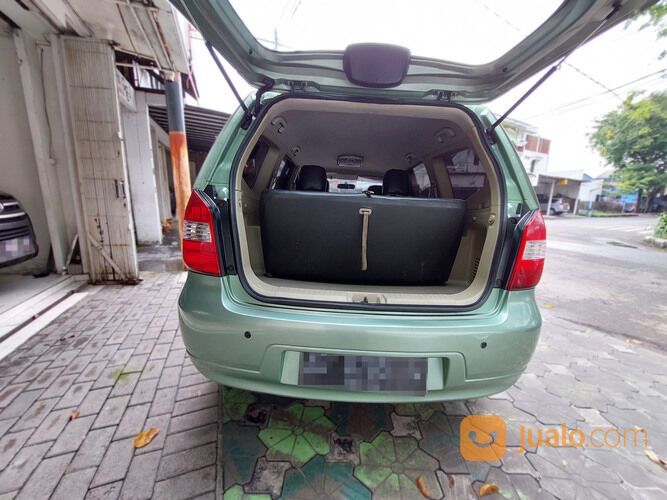 Nissan Grand Livina 1.5 XV AT Matic 2010