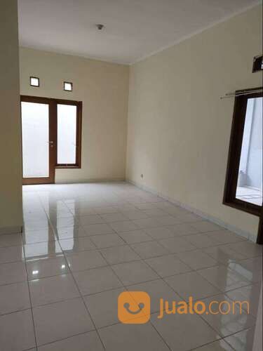 Rumah siap huni di mini cluster daerah Ciwastra Kota Bandung