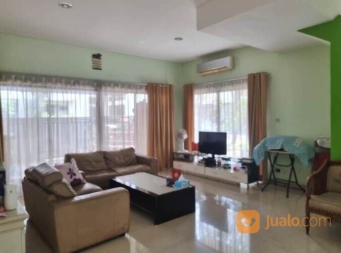 Rumah hoek 2 lantai 400m2 20x20 type 4KT Cluster Lantana JGC Jakarta Garden City Cakung