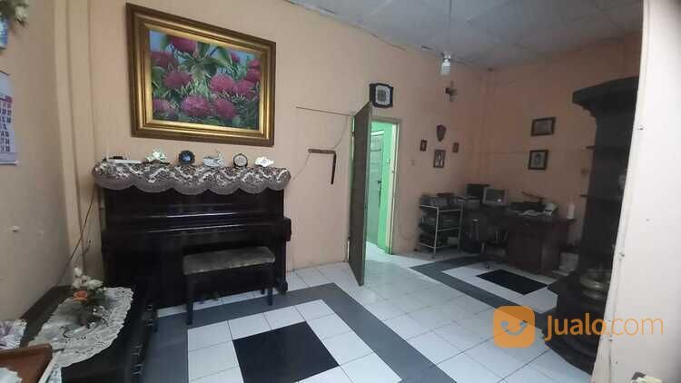 5 menit Java Mall: Rumah+Ruang Usaha Candisari Semarang