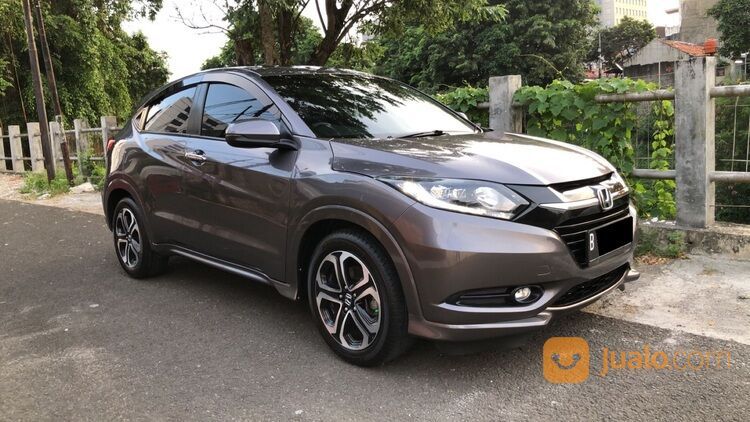 Cash honda HRV prestige 2018 sunroof istimewa km 70rb an
