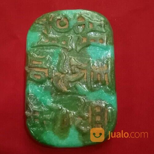 batu giog cina hijau motif naga