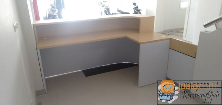 Meja Resepsionis Ruang Lobby