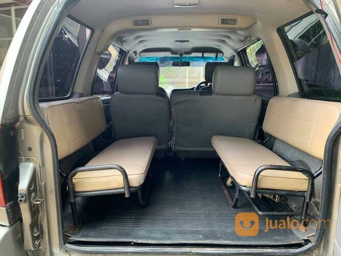 isuzu Panther touring solar tahun 2001