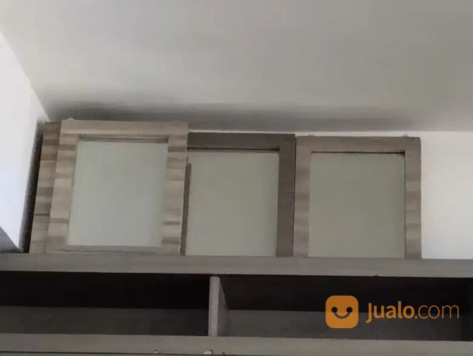 Kaca Cermin Terbuat Dari HPL