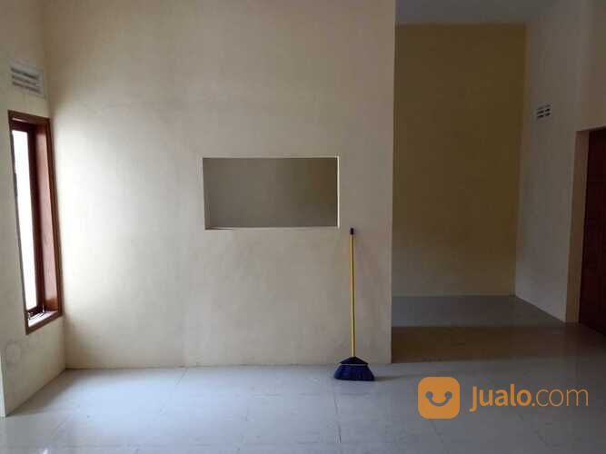 Rumah 2 Lantai Alamat Jalan Terusan Danau Kerinci Malang 1,35 Milyar