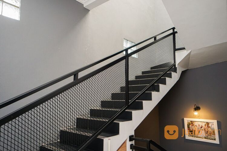 Rumah 2 Lantai Tirta Asri Residence Dekat PodomoroPark Bojongsoang Bandung