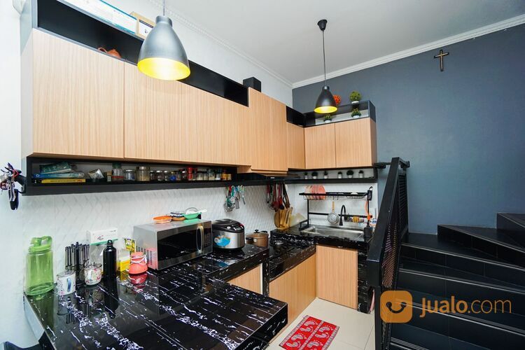 Rumah 2 Lantai Tirta Asri Residence Dekat PodomoroPark Bojongsoang Bandung