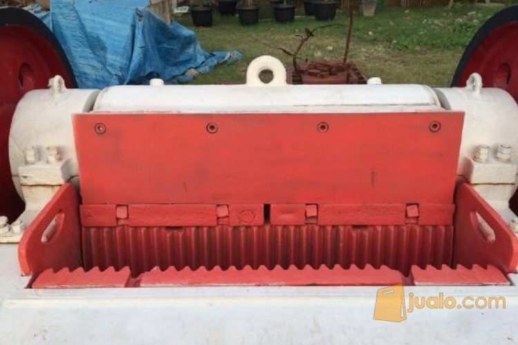 Mesin Jaw Cruhser 250 x 1200