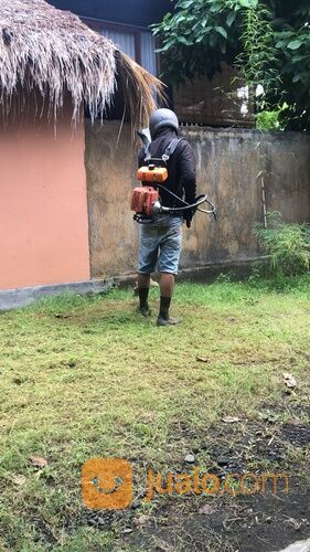 jasa potong rumput bersihkan lahan