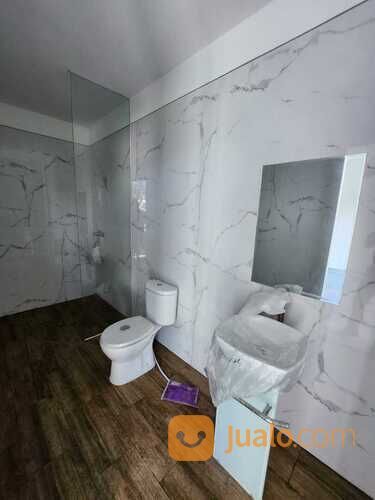 Rumah Baru Ada Kolam Renang - Bukit Golf Internasional Citraland Surabaya - Premium Design