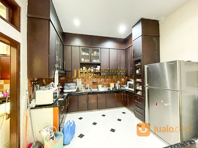 SANGAT LIMITED!! Villa Perumahan Exclusive!! Komplek The Crown Jl.S.Parman