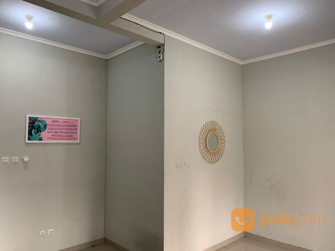 Semi Villa 2 Lantai Caru Pendem Junrejo Batu Malang 750 Juta