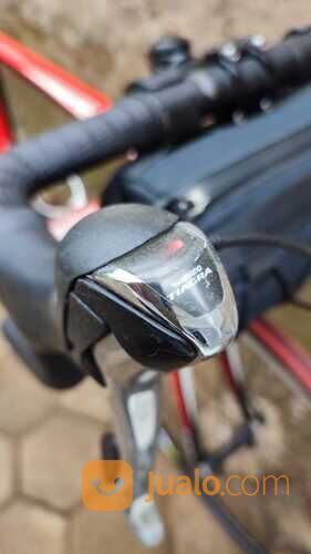 Sepeda polygon helios 100 9 speed
