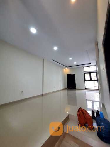 Rumah baru 2 lantai popongan monjali dekat ke ugm