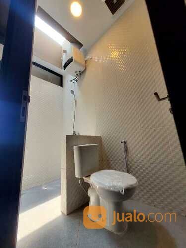 Rumah baru 2 lantai popongan monjali dekat ke ugm