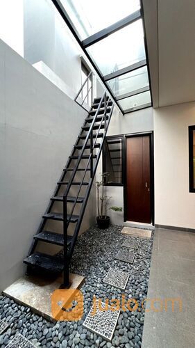 Shizuka House Cisauk Rumah 2 Lantai ala Doraemon deket Bsd