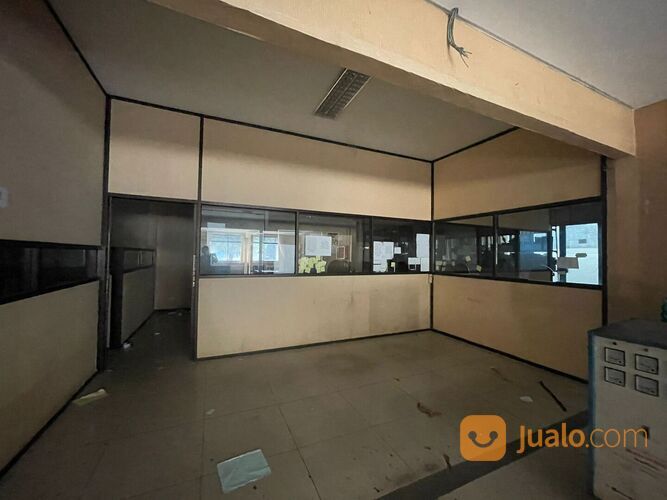 Gudang di Raya Kaliabang Bungur, Bekasi Utara