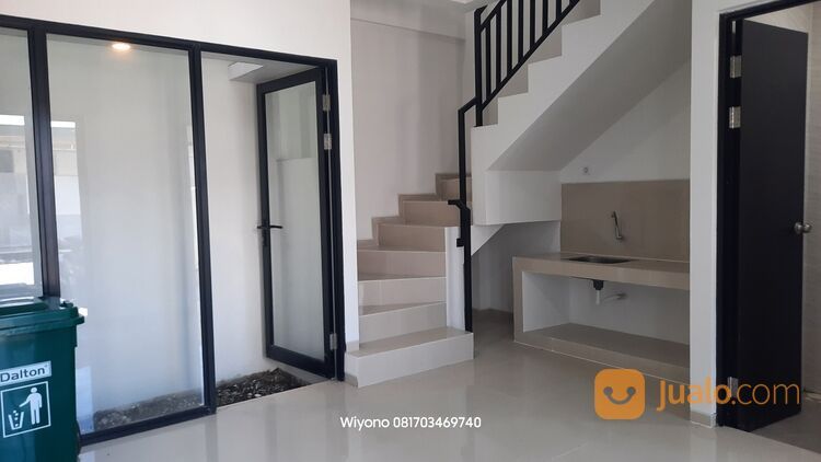 Rumah Eastern Park Residence Dekat Pakuwon City Surabaya