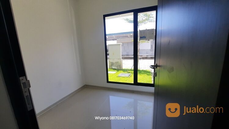 Rumah Eastern Park Residence Dekat Pakuwon City Surabaya