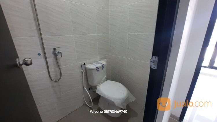 Rumah Eastern Park Residence Dekat Pakuwon City Surabaya