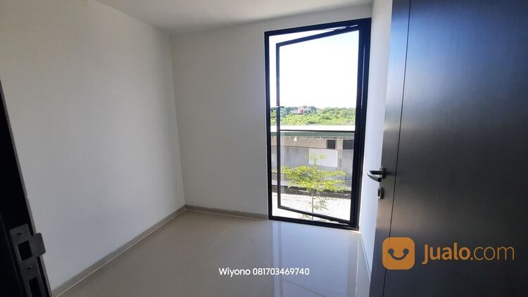 Rumah Eastern Park Residence Dekat Pakuwon City Surabaya