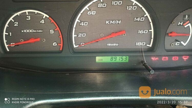 isuzu panther grand touring hitam 2011