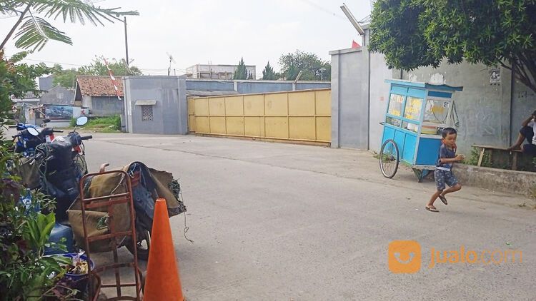 Pabrik di Jl. Raya Kedep Kawasan Industri Gunung Putri Bogor Dekat Gerbang Tol Gunung Putri