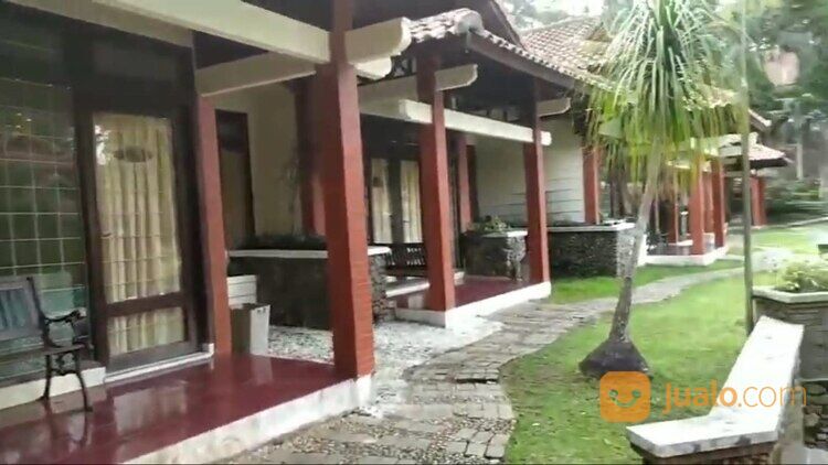 Hotel dan Cottages Permata Biru area Trawas dekat Cimory (code : YLN)
