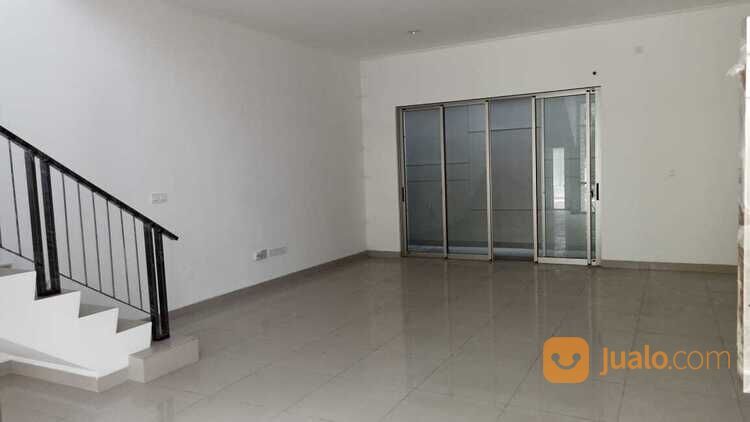 Rumah Brand New Cluster Virginia Dkt Danau di Pantai Indah Kapuk 2