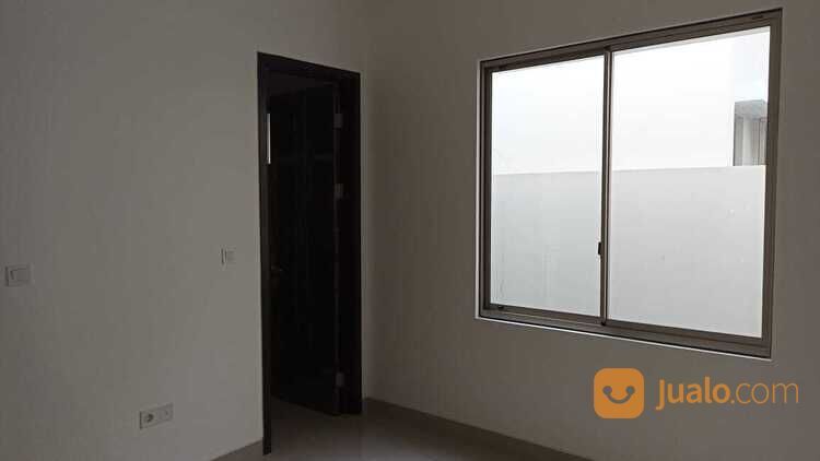 Rumah Brand New Cluster Virginia Dkt Danau di Pantai Indah Kapuk 2