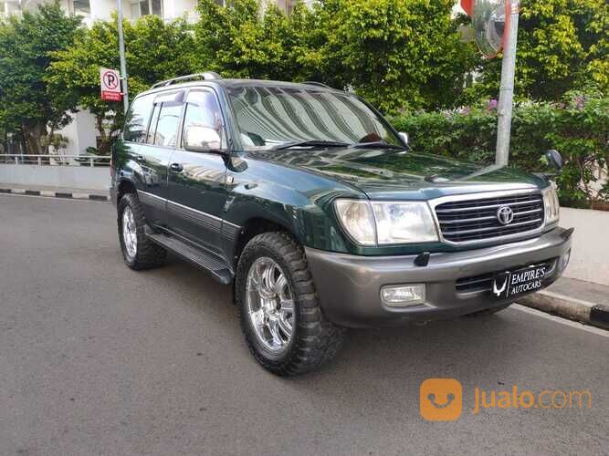 Toyota Land Cruiser VX 100 Limited
