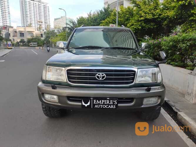 Toyota Land Cruiser VX 100 Limited
