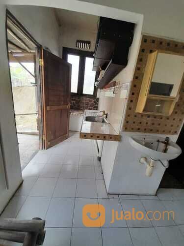 Dikontrakkan rumah di sampit Rp.15 juta (2 tahun) dgn Perabotan, Lemari Es, TV 21"&Tanah Luas