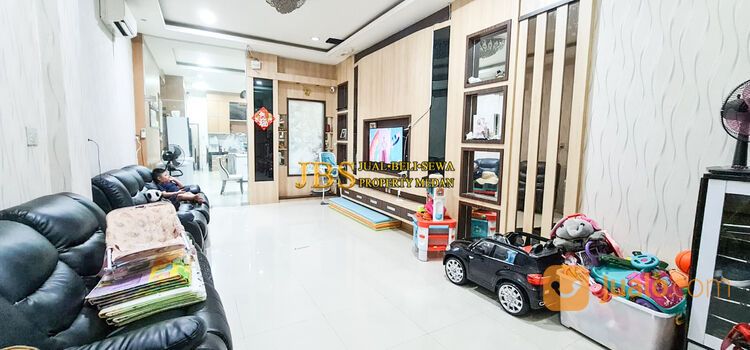 Ruko Gandeng Siap Huni Furnished Jalan Pukat 2 / sejati ( jalan besar )