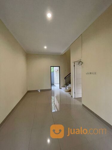 Rumah Cantik dan Rapi Cluster Mansion Garden Pamulang Tangerang Selatan