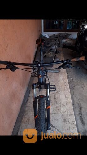 Sepeda Gunung Polygon X15