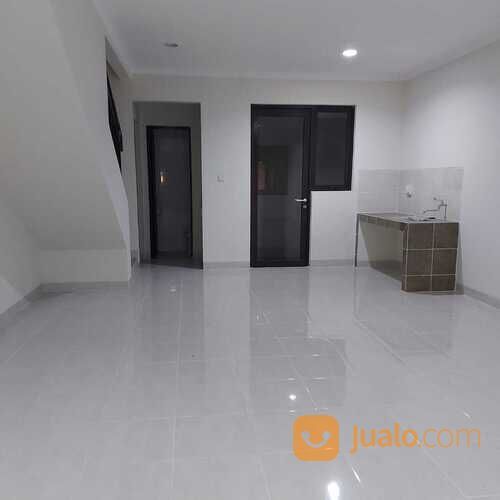 Alloggio Rumah Kost Exclusive 3 Lantai Dekat Kampus di Gading Serpong