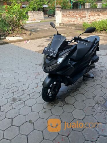 Honda PCX 160 CBS Tahun 2022