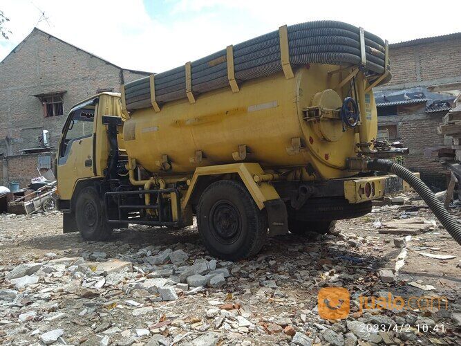 JASA SEDOT WC CILODONG DEPOK TLP 0821 2453 5995