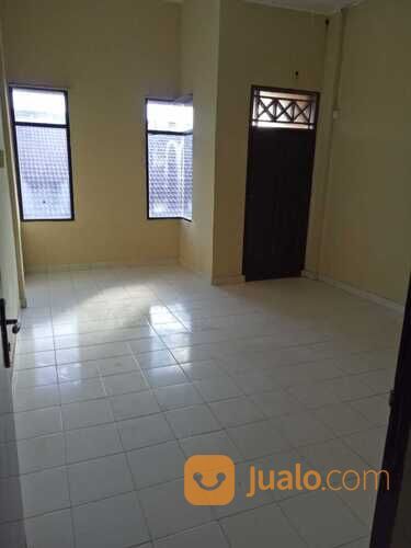 Rumah Strategis Dekat Uncle Loe Rambang