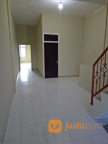 Rumah Strategis Dekat Uncle Loe Rambang