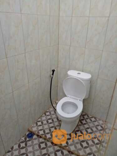 Rumah Strategis Dekat Uncle Loe Rambang