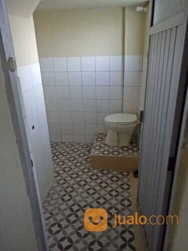 Rumah Strategis Dekat Uncle Loe Rambang