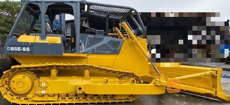 Unit Bulldozer Komatsu D85ESS-2 Tahun 2013