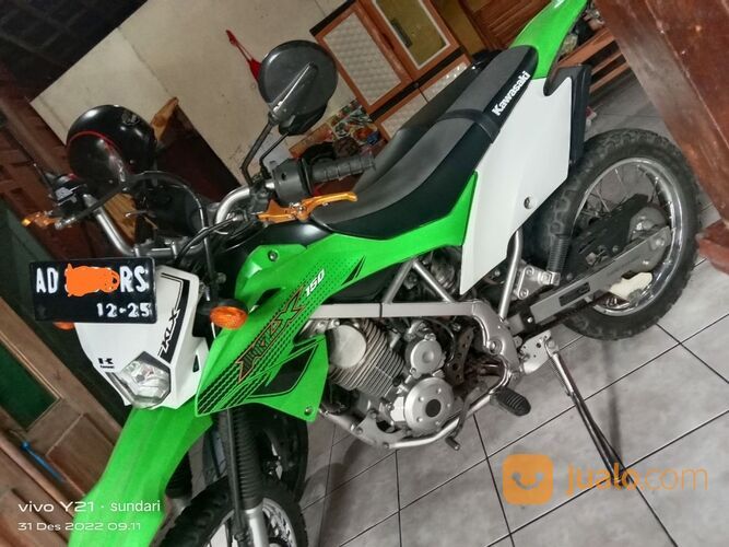 KLX Type G warna Hijau, milik sendiri dari baru( cewek) ,AD Solo